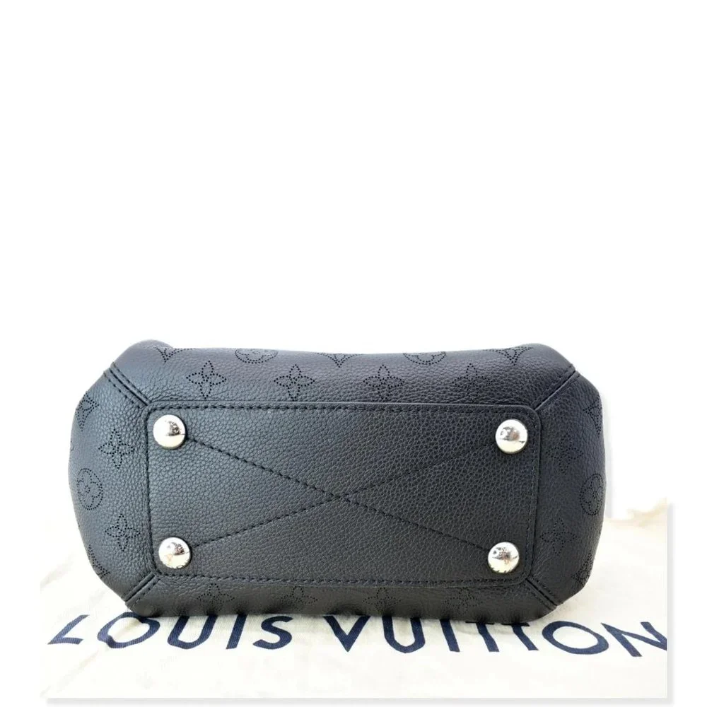 LOUIS VUITTON Babylone Monogram Mahina Leather Chain Shoulder Bag Black - Picture 7 of 12